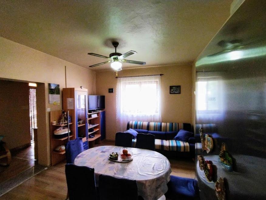 Apartment In Nin With Terrace, Air Conditioning, Wi-Fi Ngoại thất bức ảnh