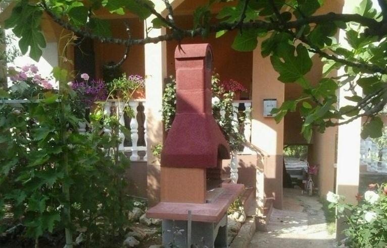 Apartment In Nin With Terrace, Air Conditioning, Wi-Fi Ngoại thất bức ảnh